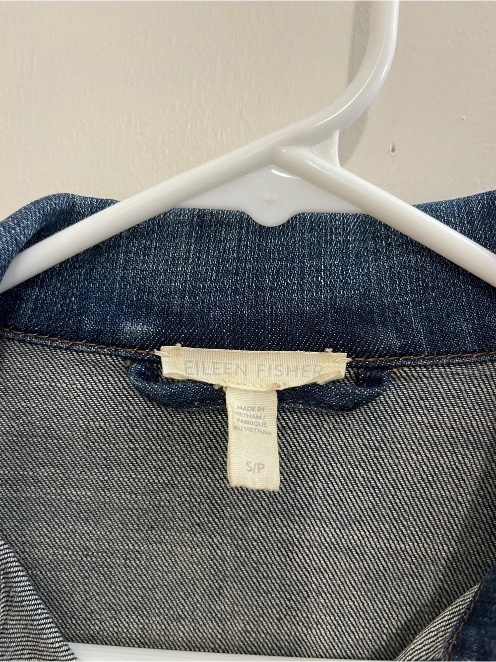 Eileen Fisher Blue Denim Jacket cropped minimalist - Picture 3 of 3